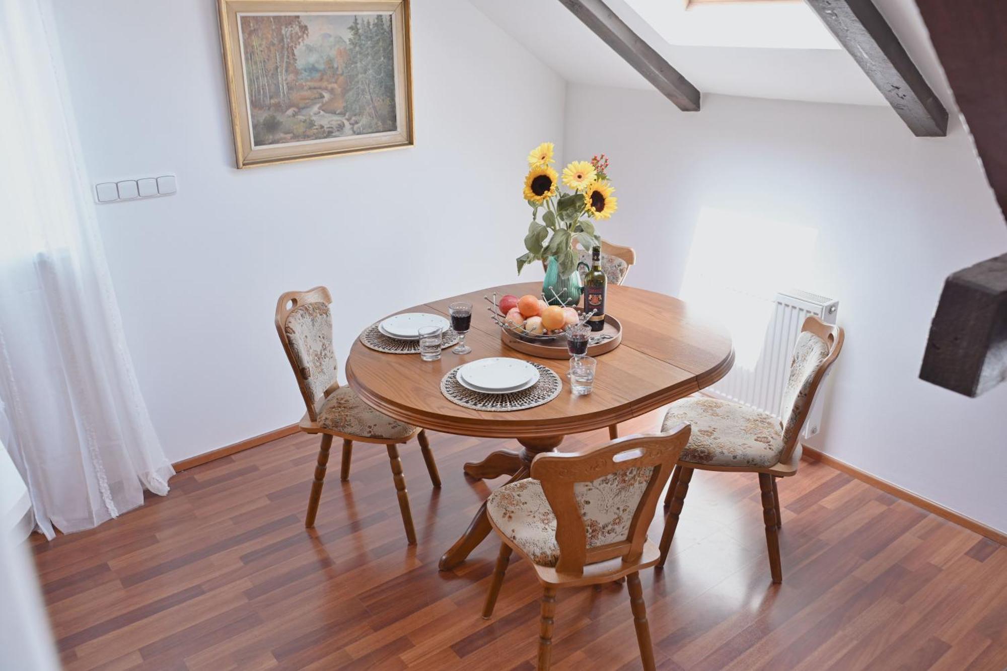 Bohemian Symphony Apartment Prague Exterior photo
