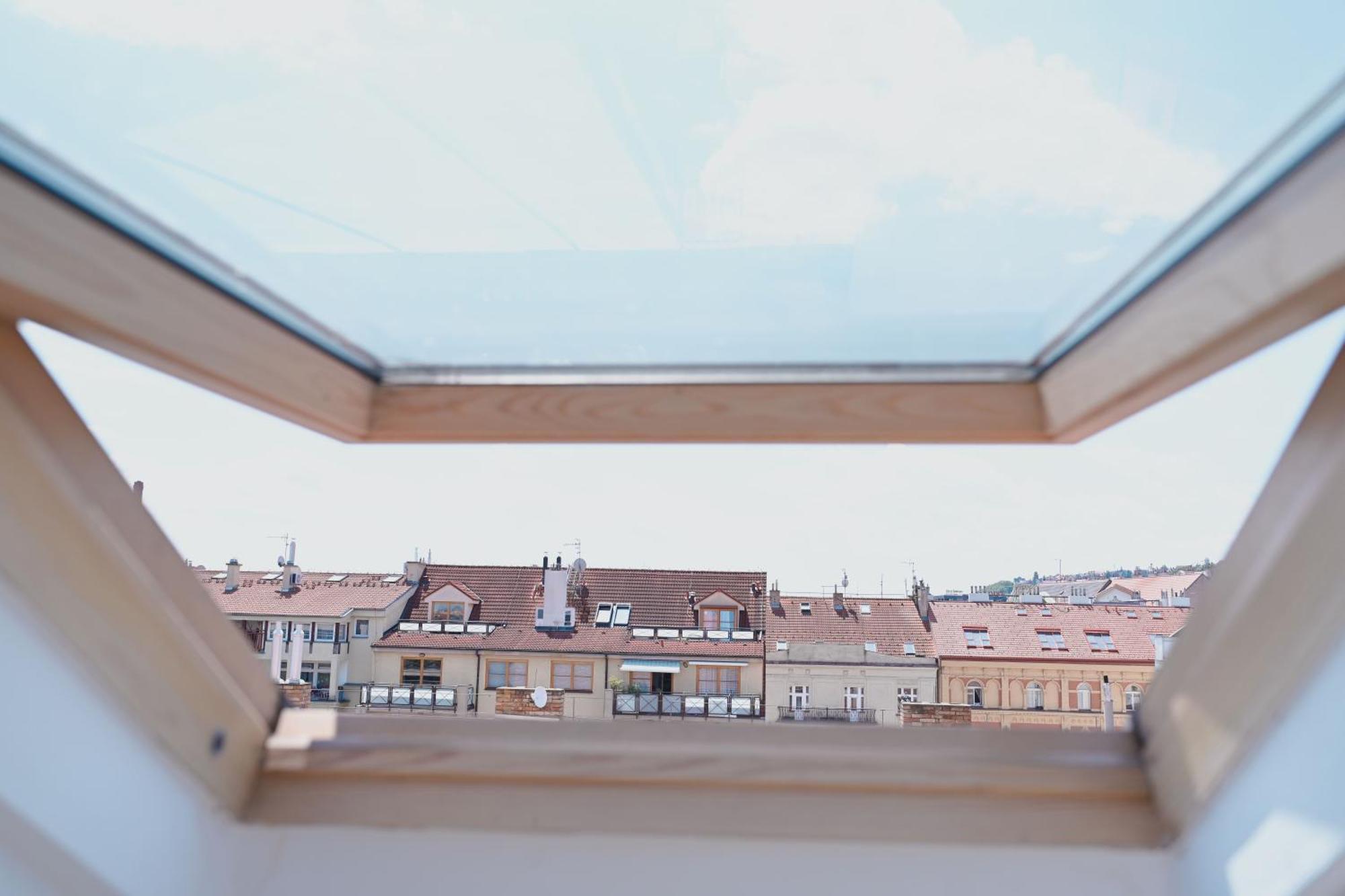 Bohemian Symphony Apartment Prague Exterior photo